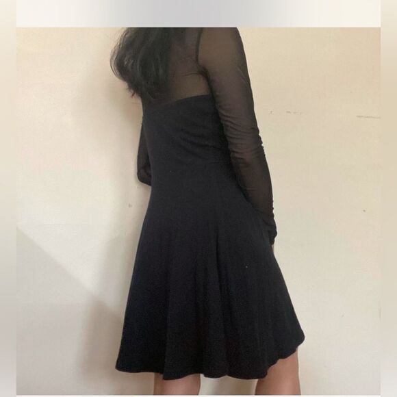 Forever 21 Black Long Sleeve Mini Dress Size Small - Picture 2 of 10
